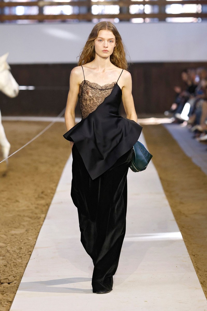 Look 36