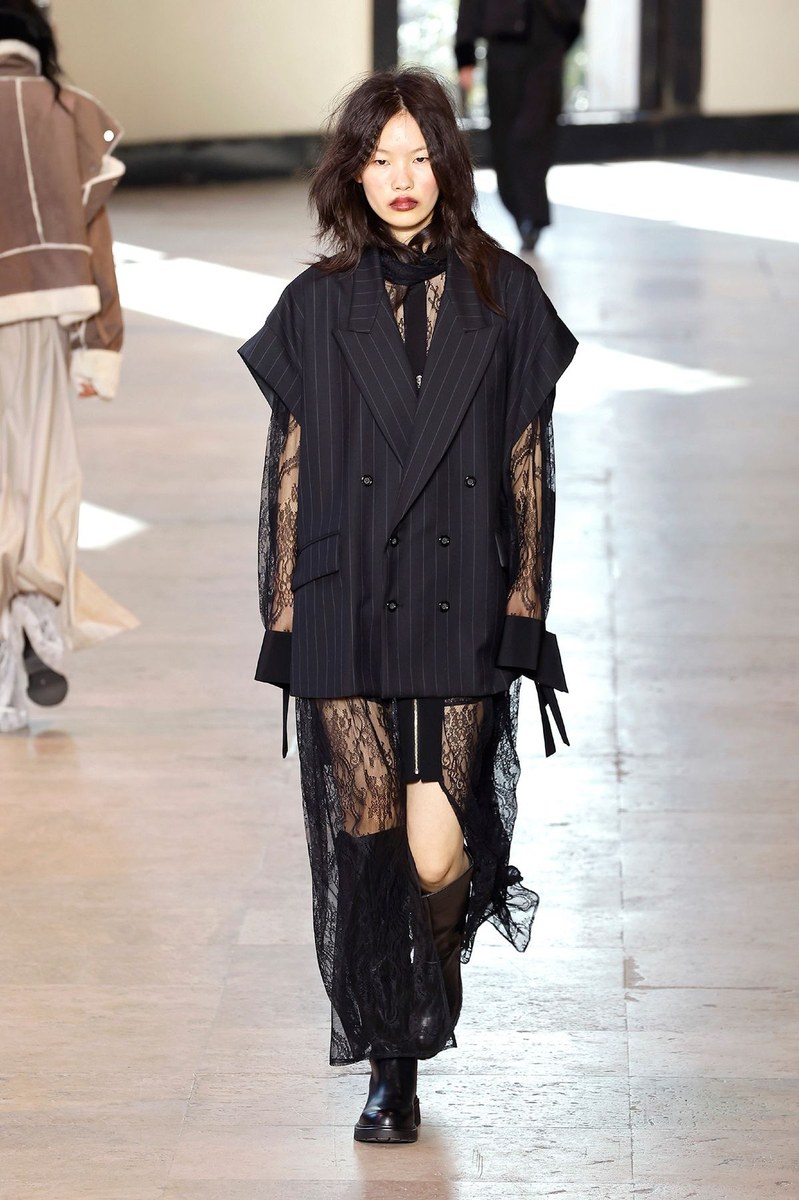 Look 2