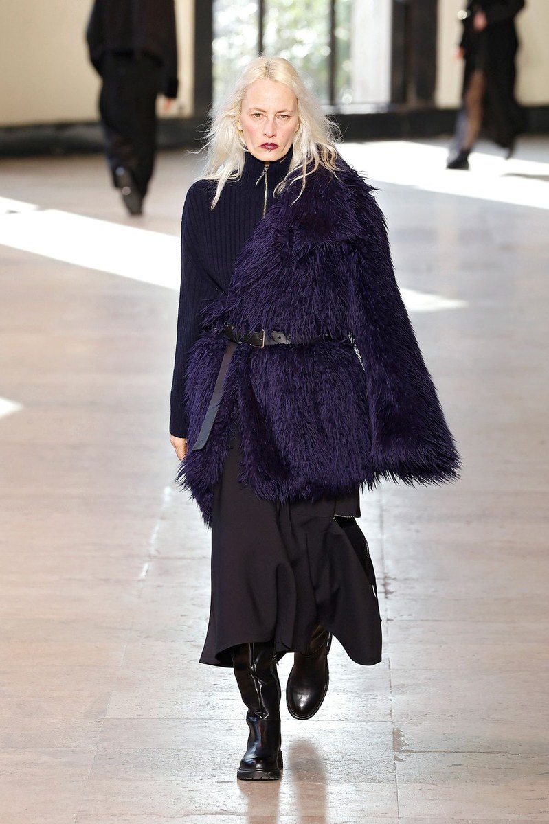 Look 5