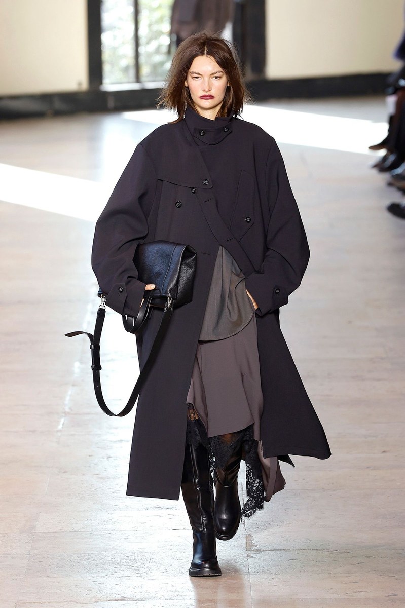 Look 7