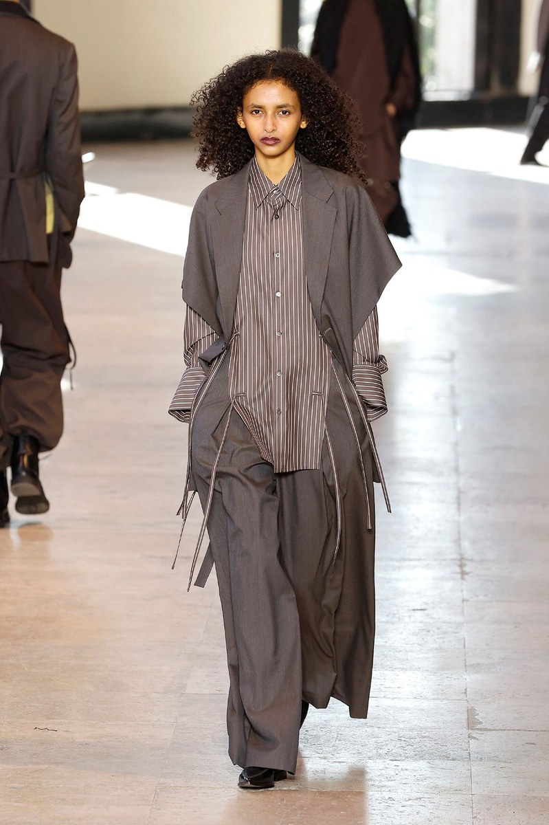 Look 14