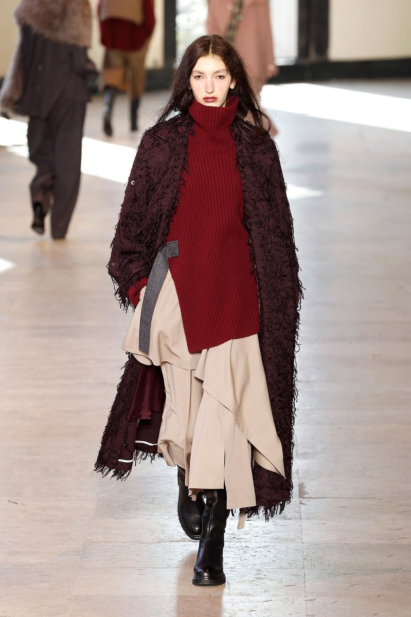 Look 18