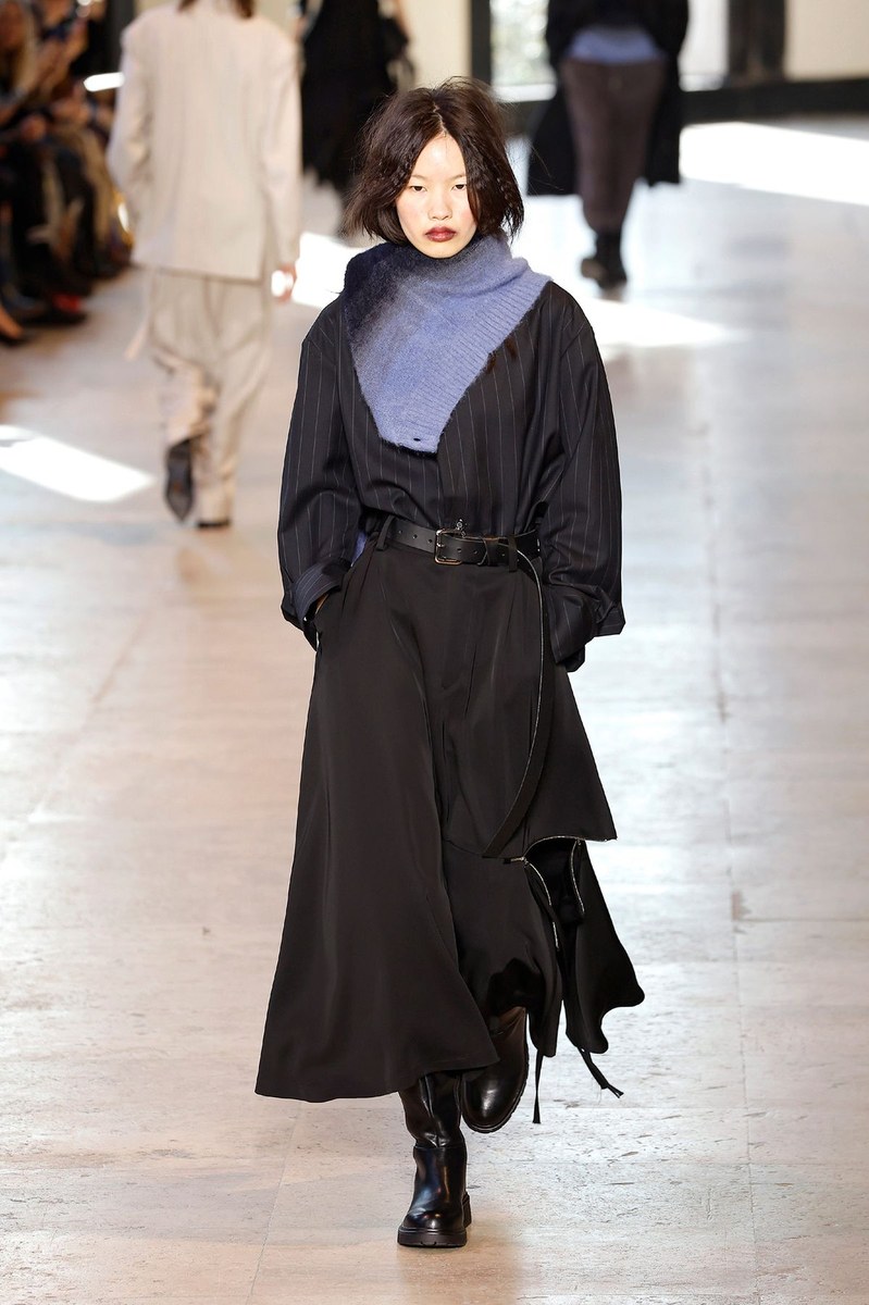 Look 25