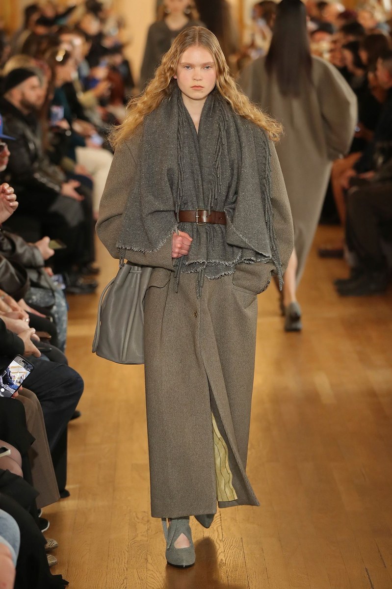 Look 15