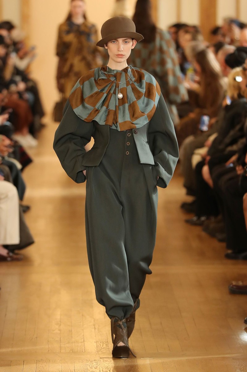Look 19