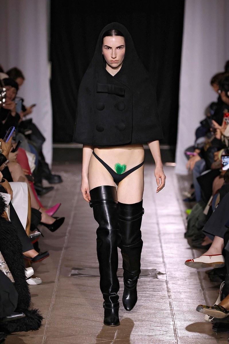 Look 2
