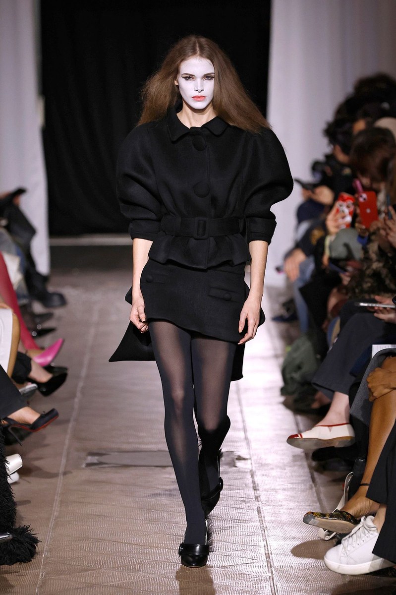 Look 5