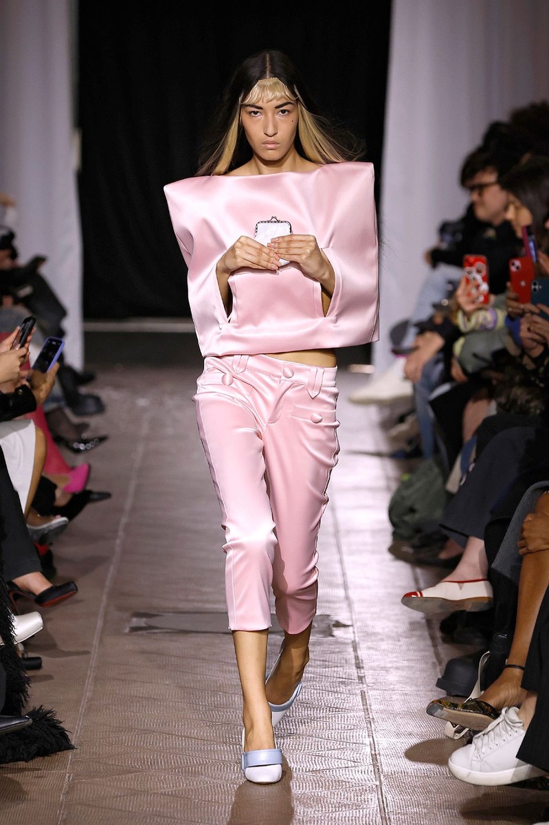 Look 13