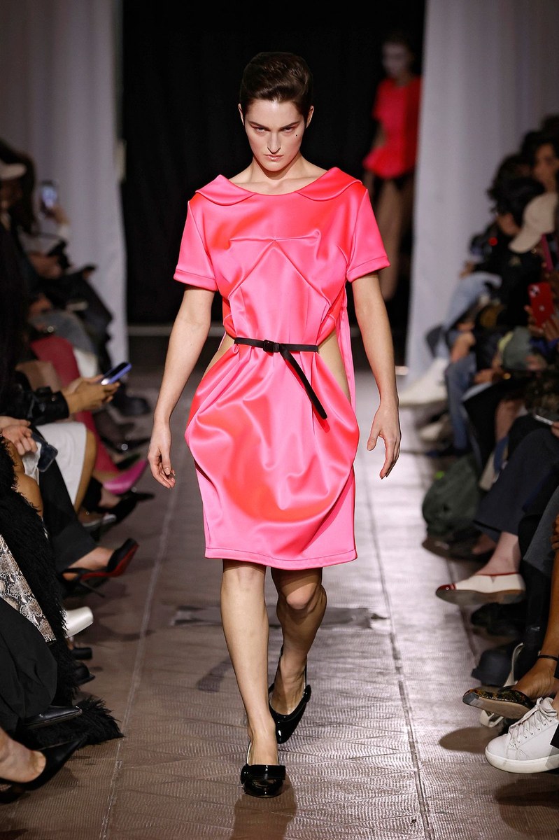 Look 15
