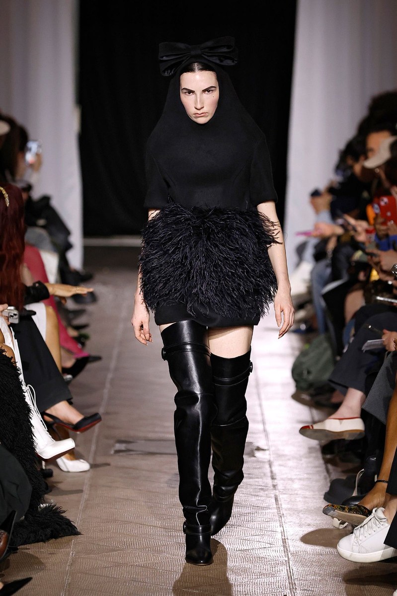 Look 32