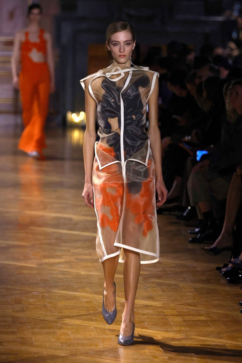 Look 2