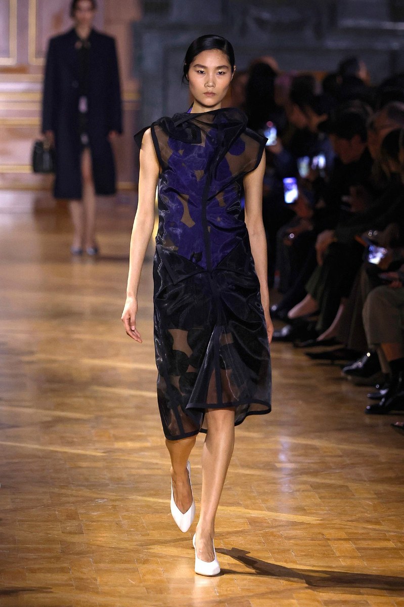 Look 8