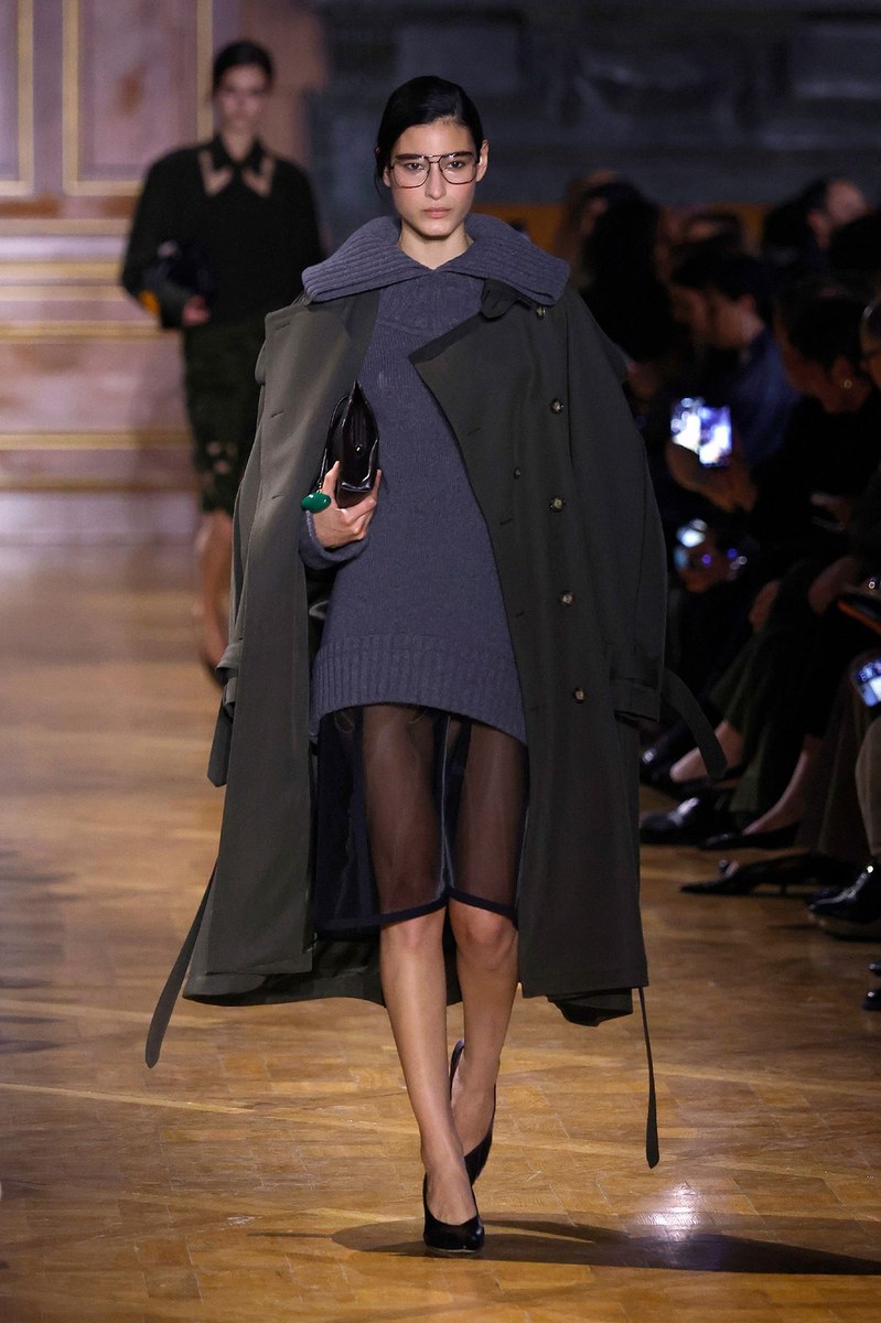 Look 14