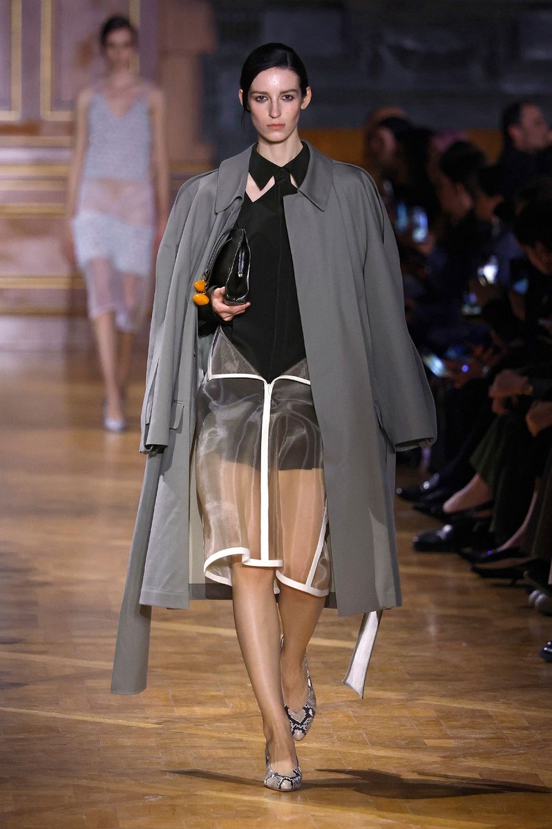 Look 19