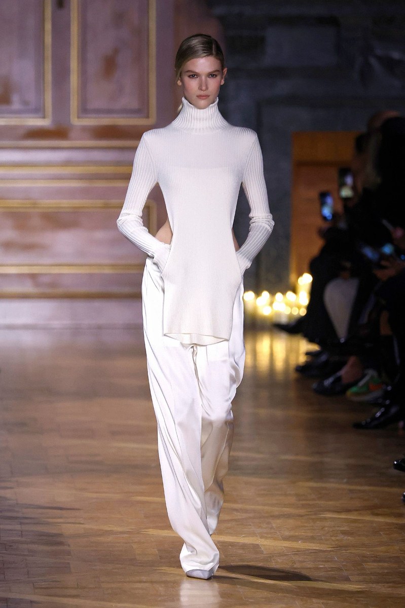 Look 30