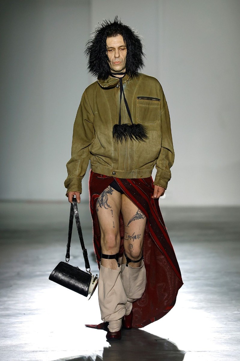 Look 13