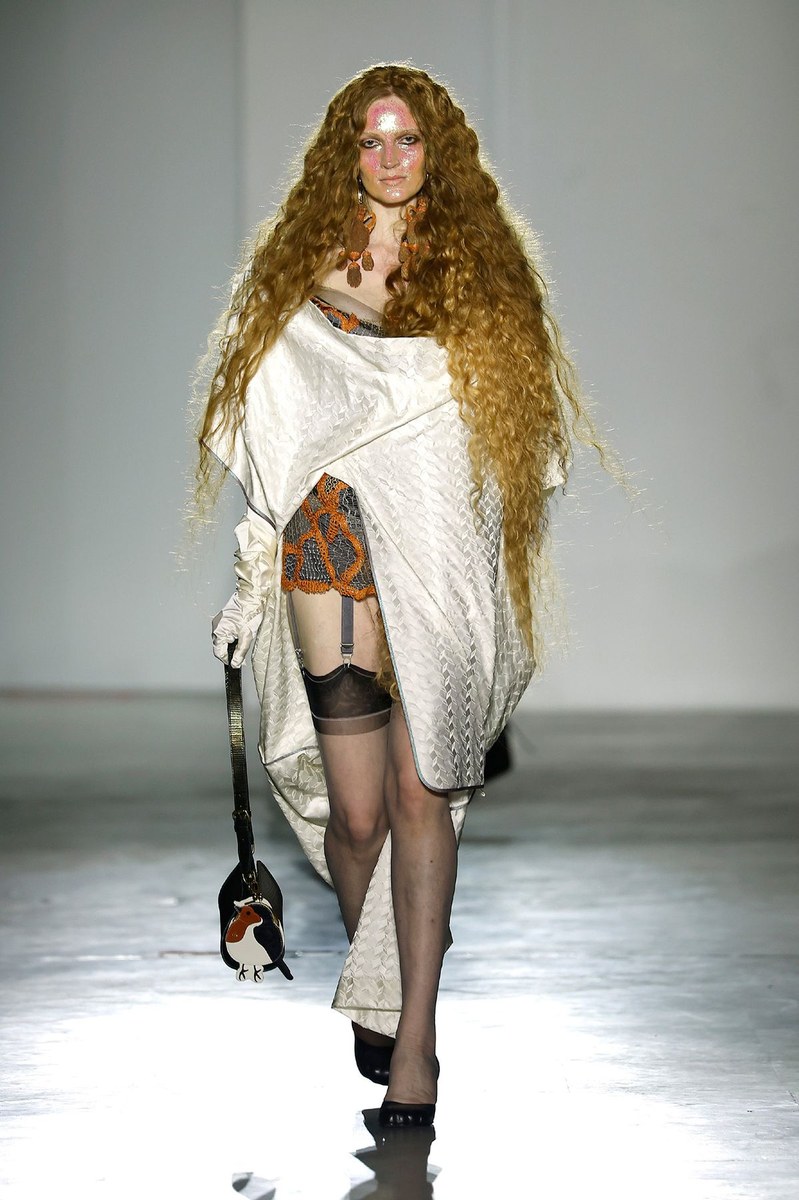 Look 29