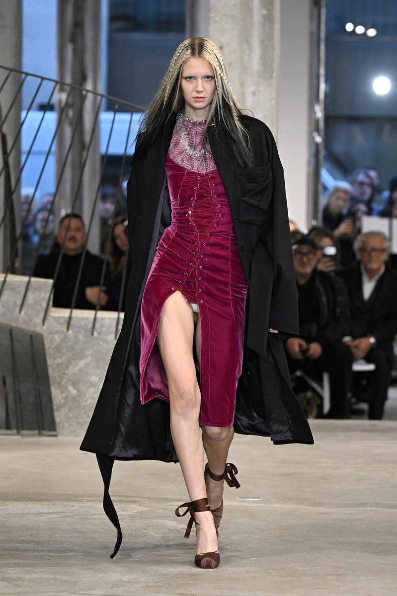 Look 17