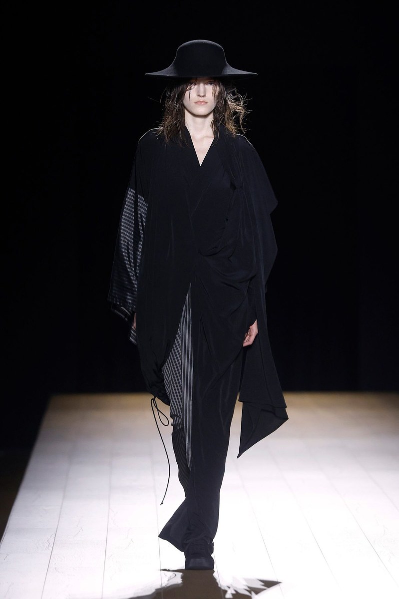 Look 5
