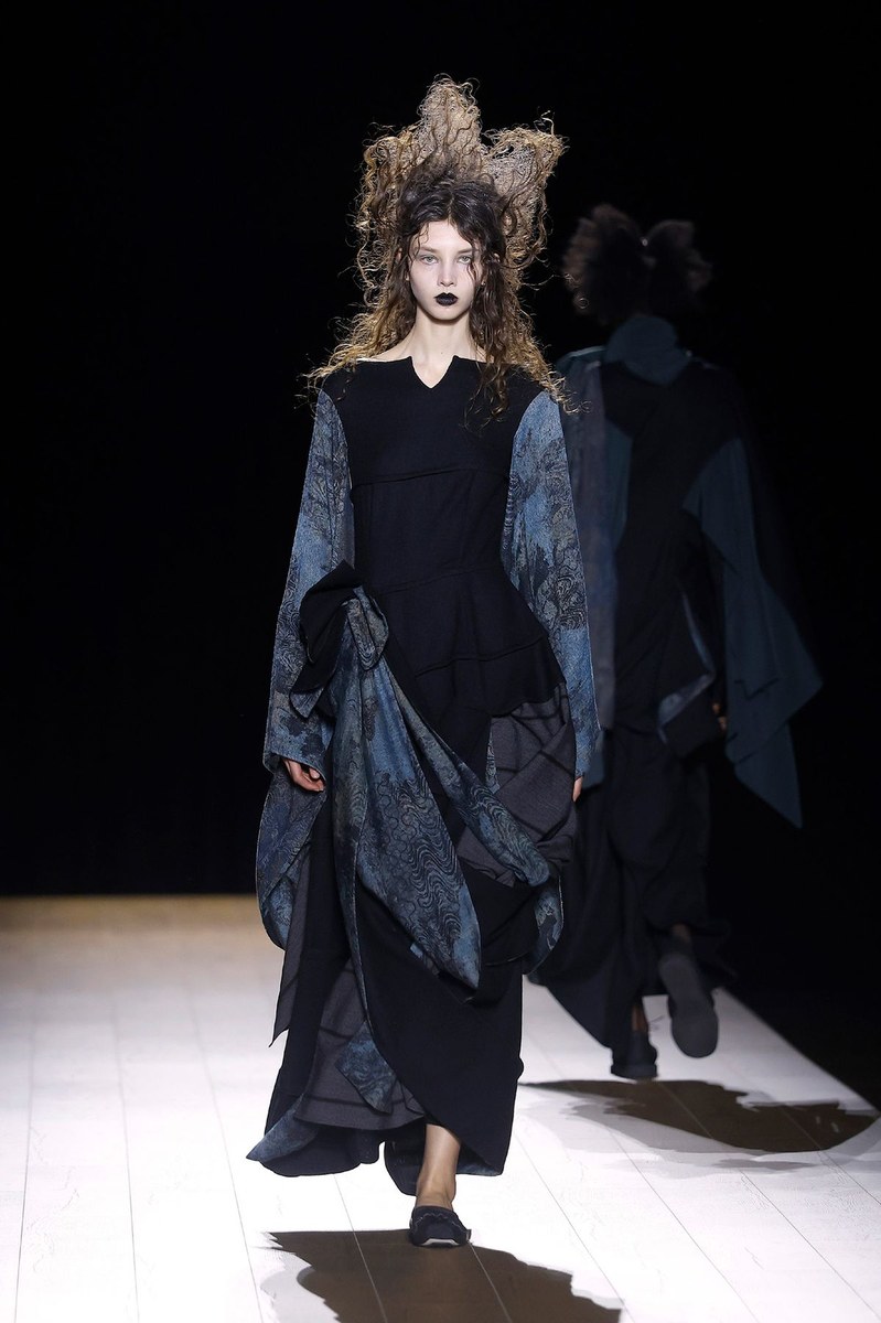 Look 8
