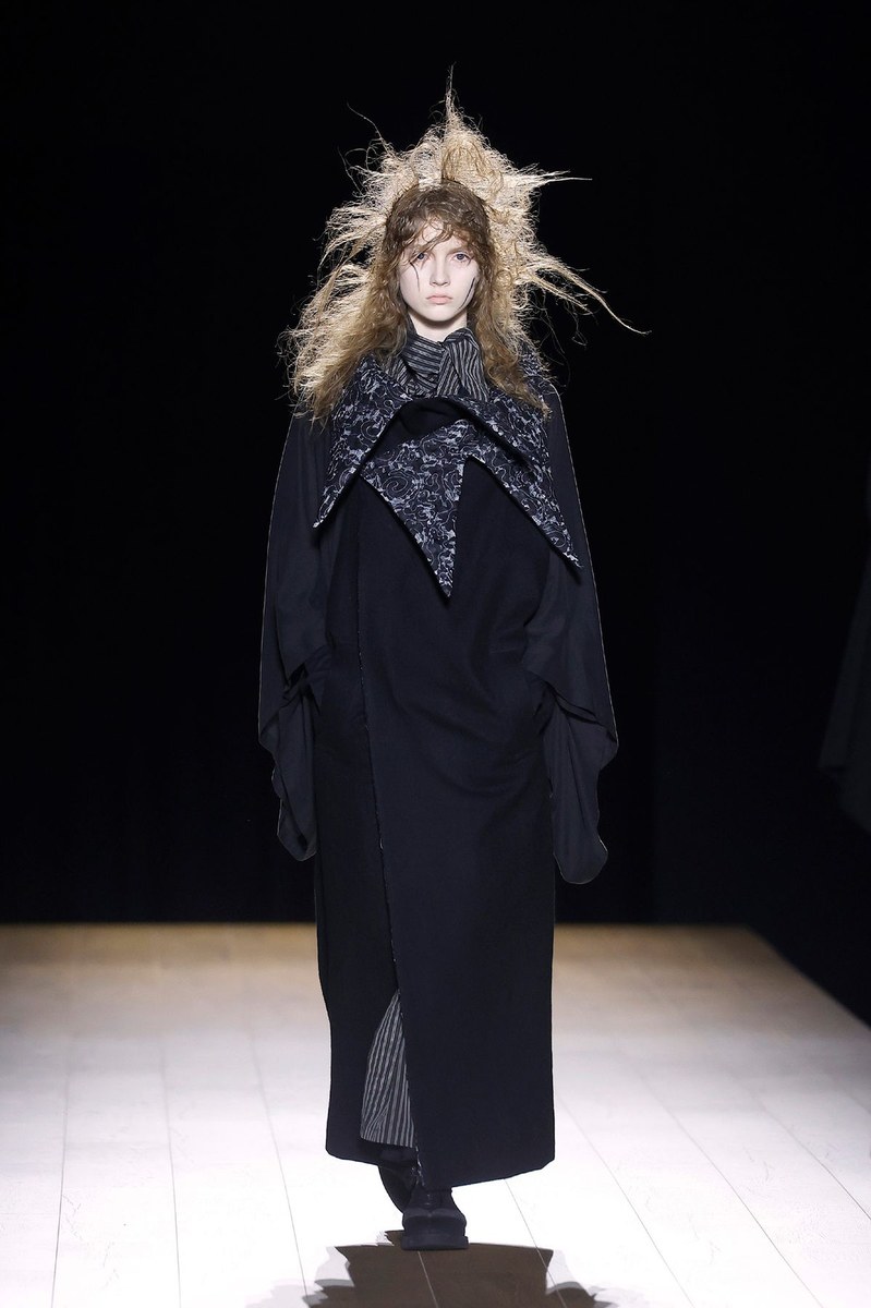 Look 13