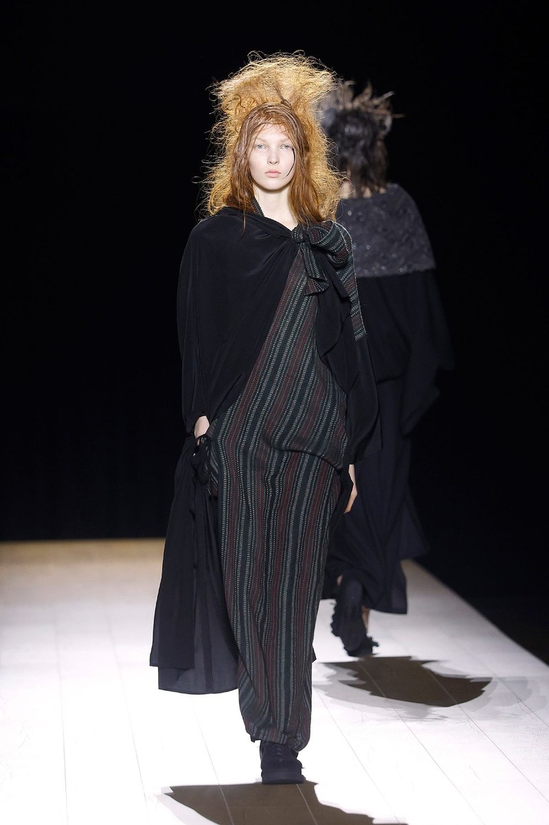 Look 23