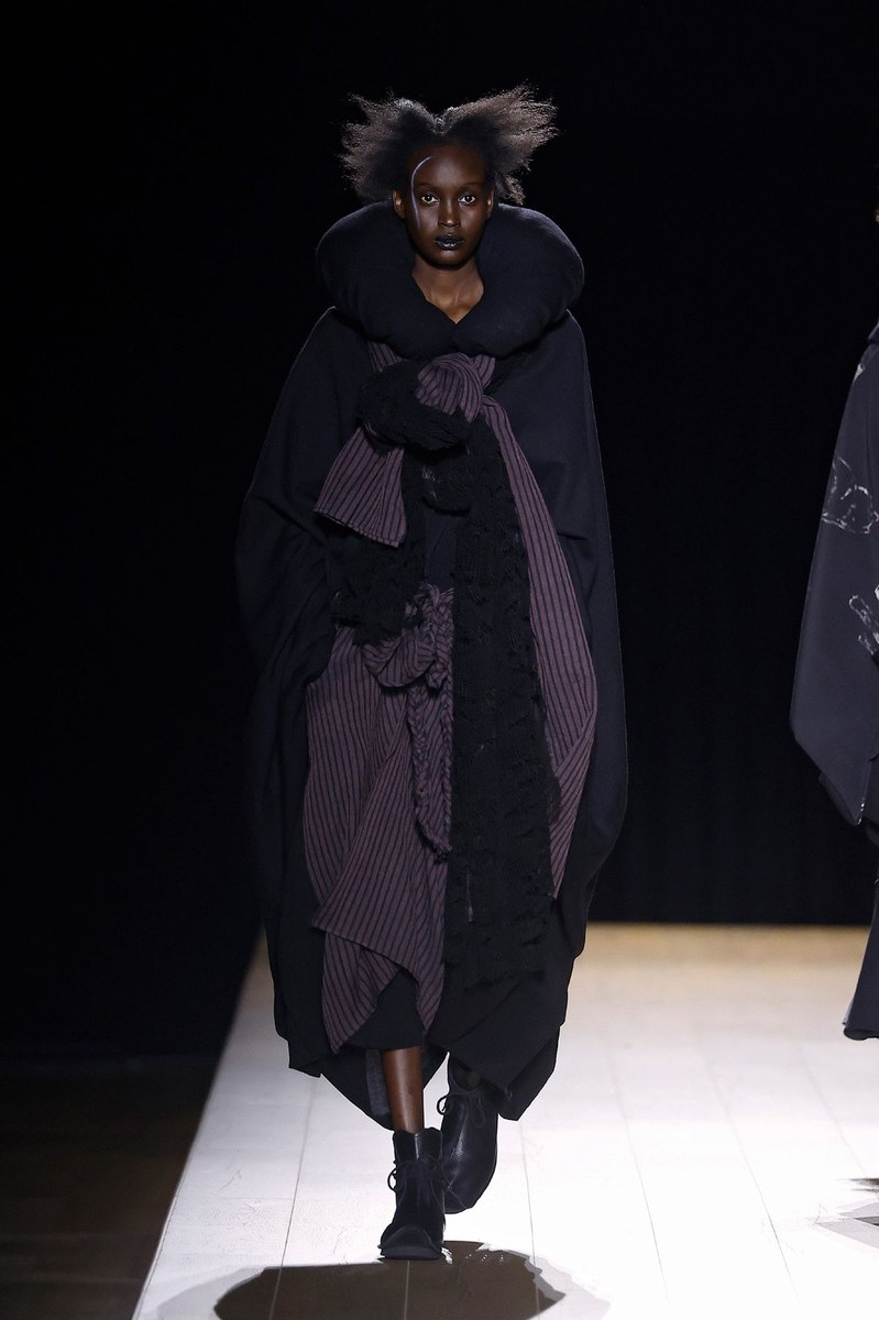 Look 29