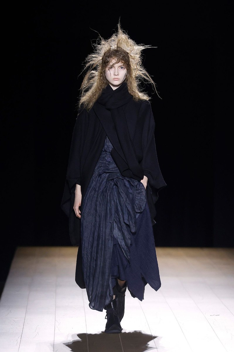 Look 35