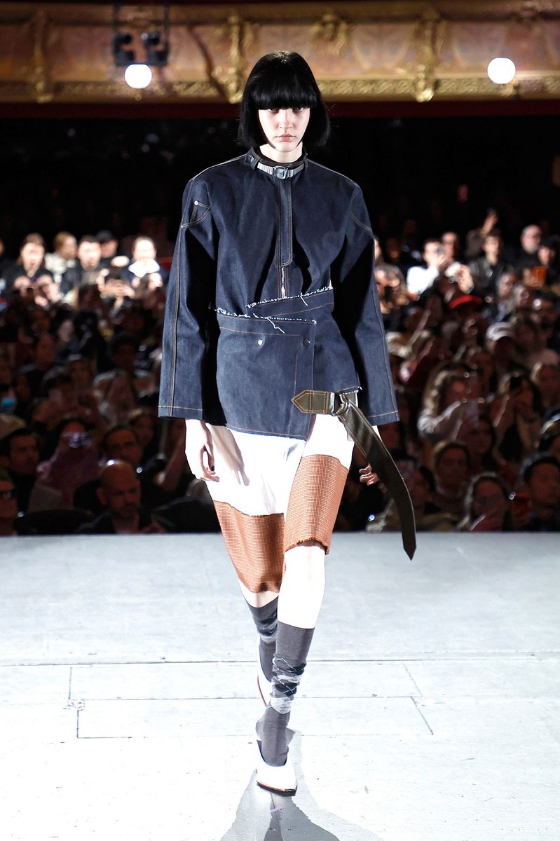Look 2