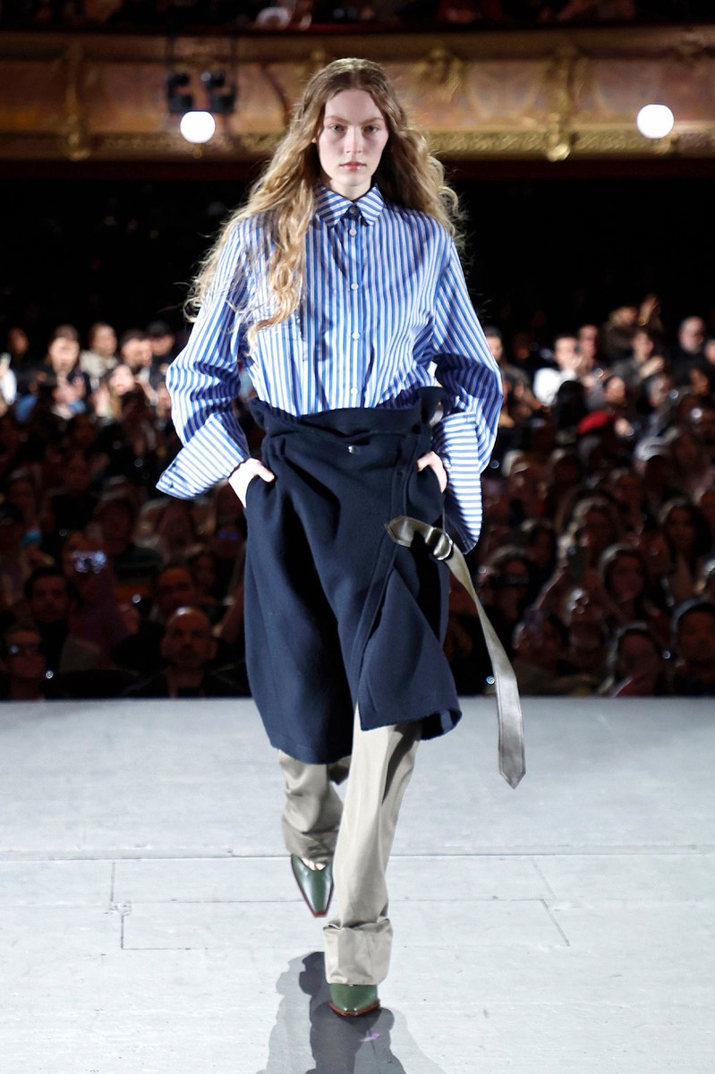 Look 3