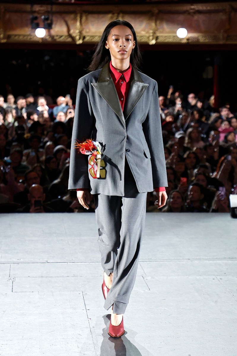 Look 4