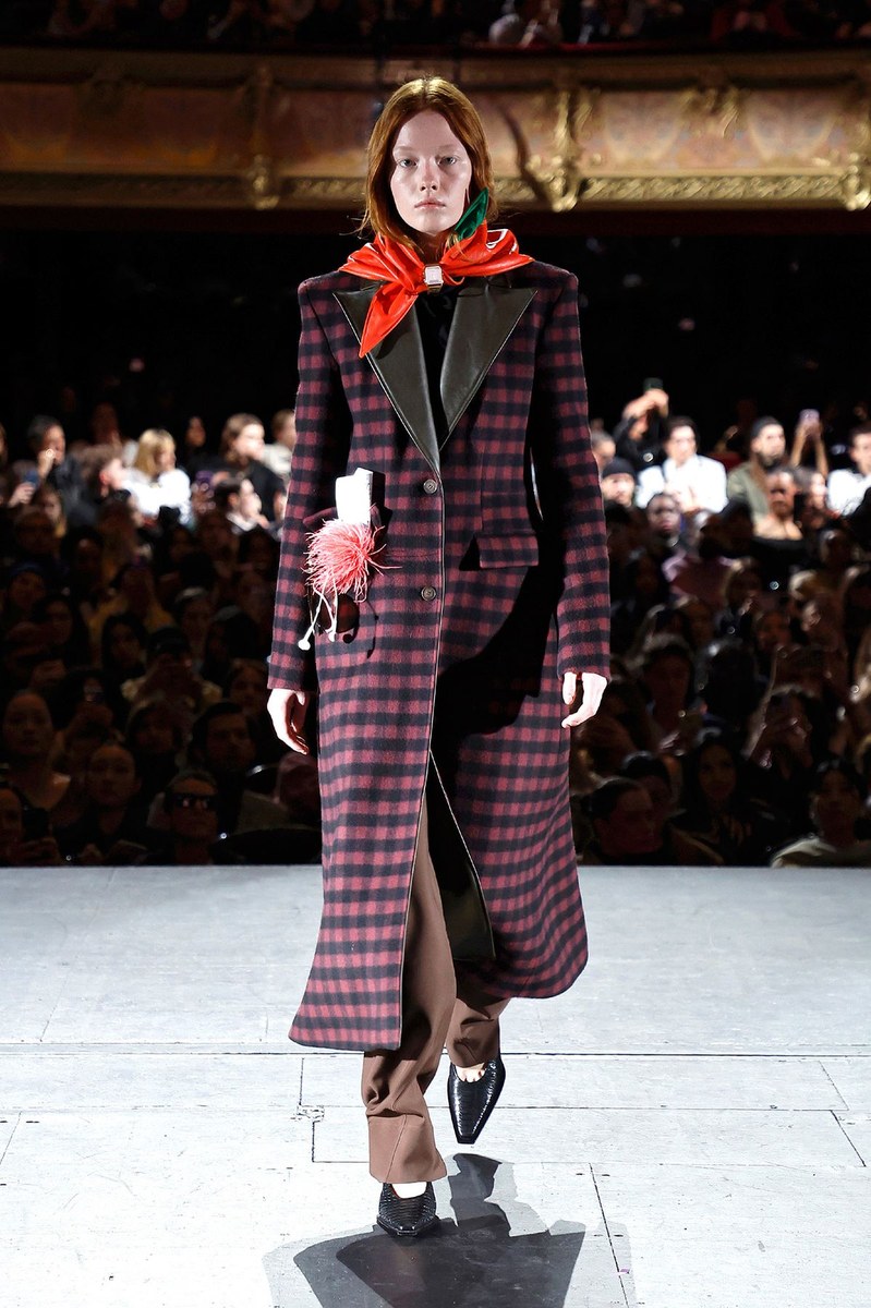 Look 7