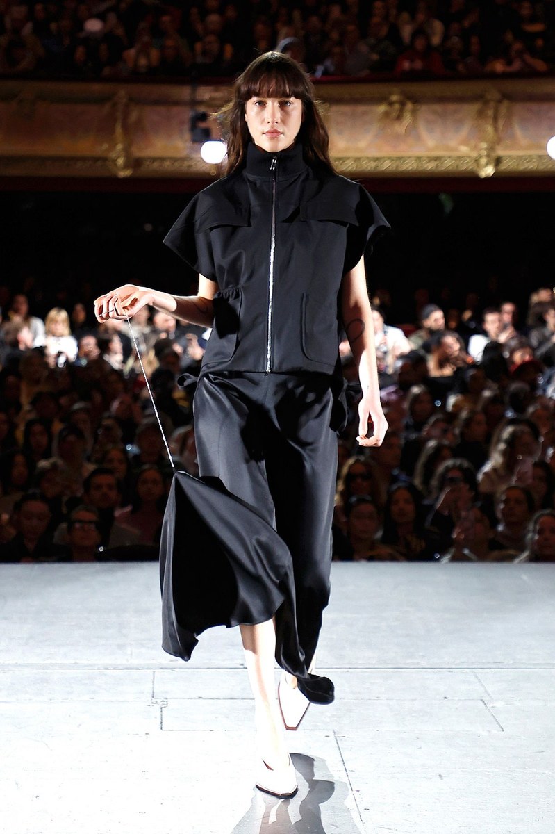 Look 15