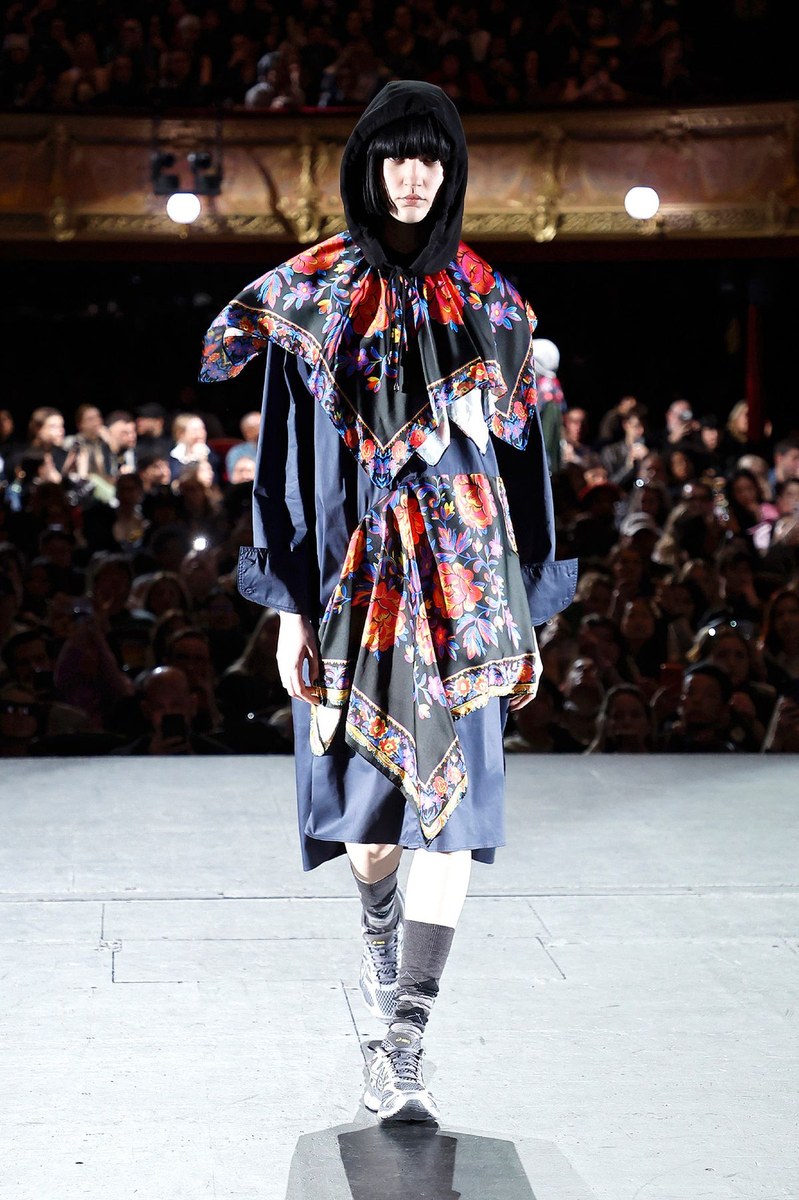 Look 18