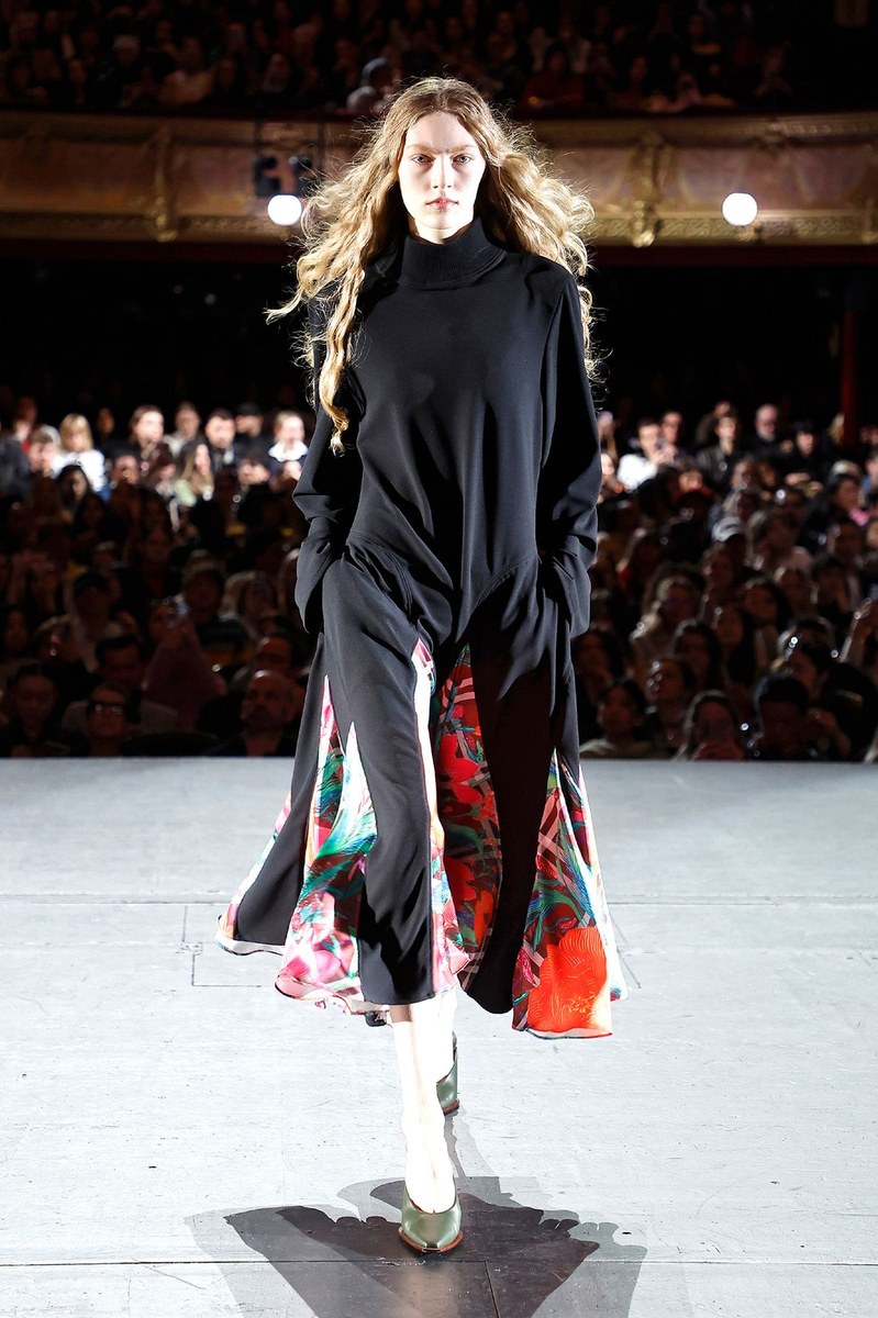 Look 19
