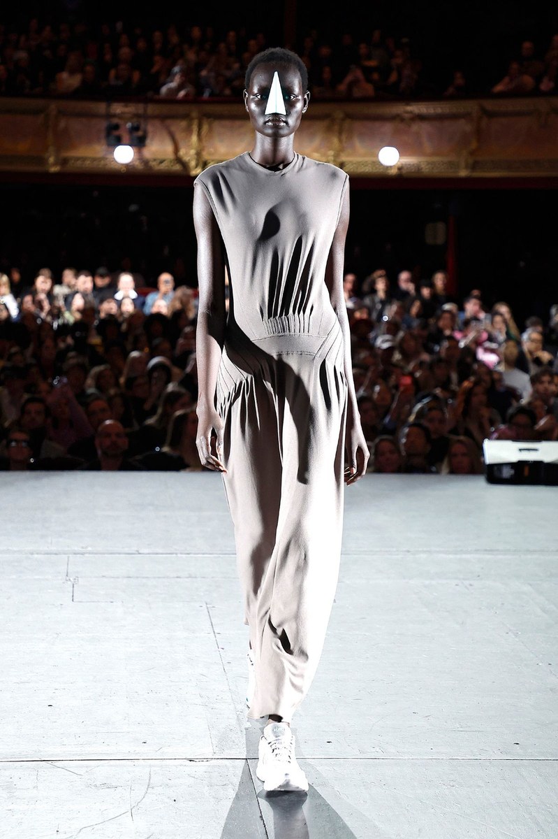 Look 28
