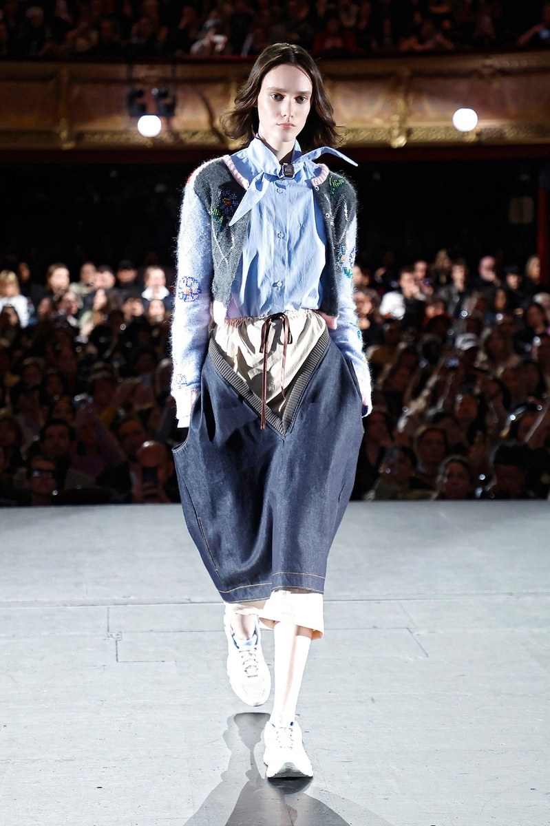 Look 30