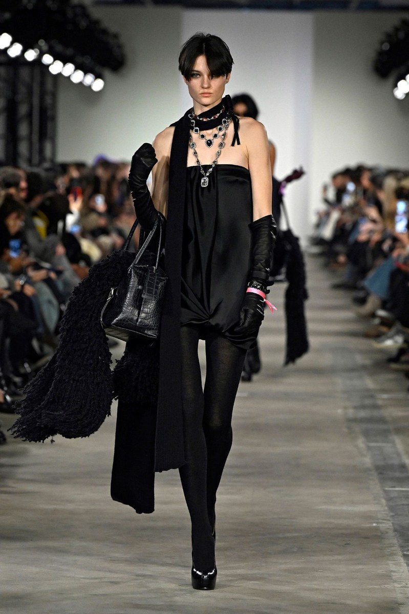 Look 35