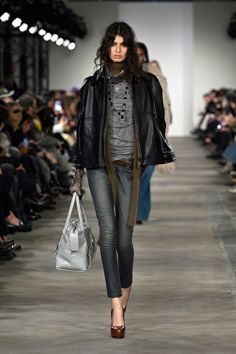 Look 45