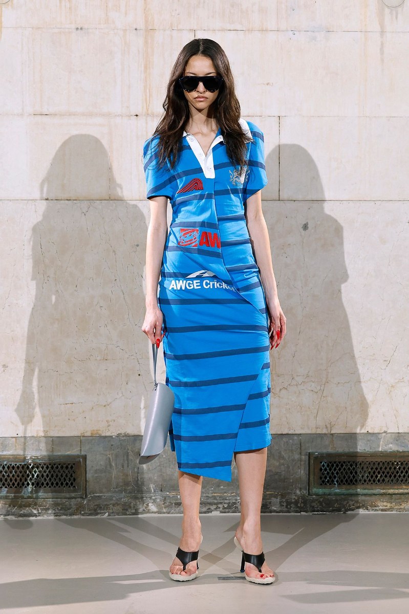 Look 15
