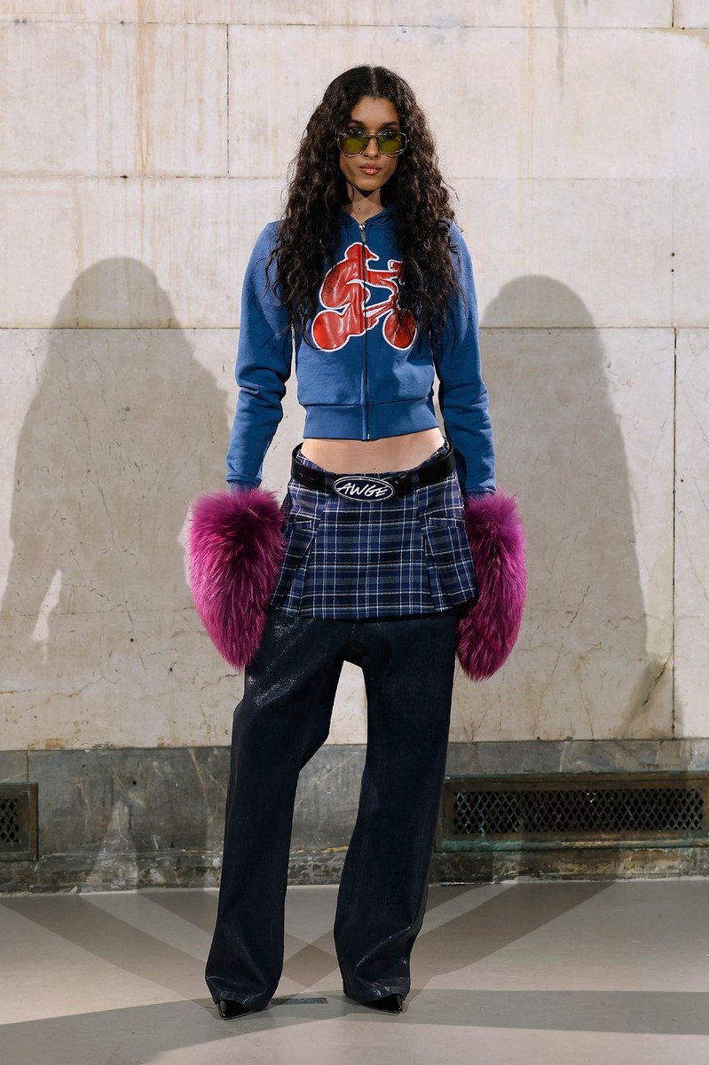 Look 19