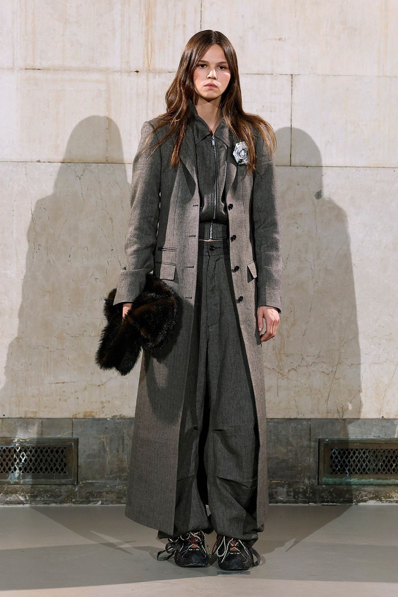 Look 30