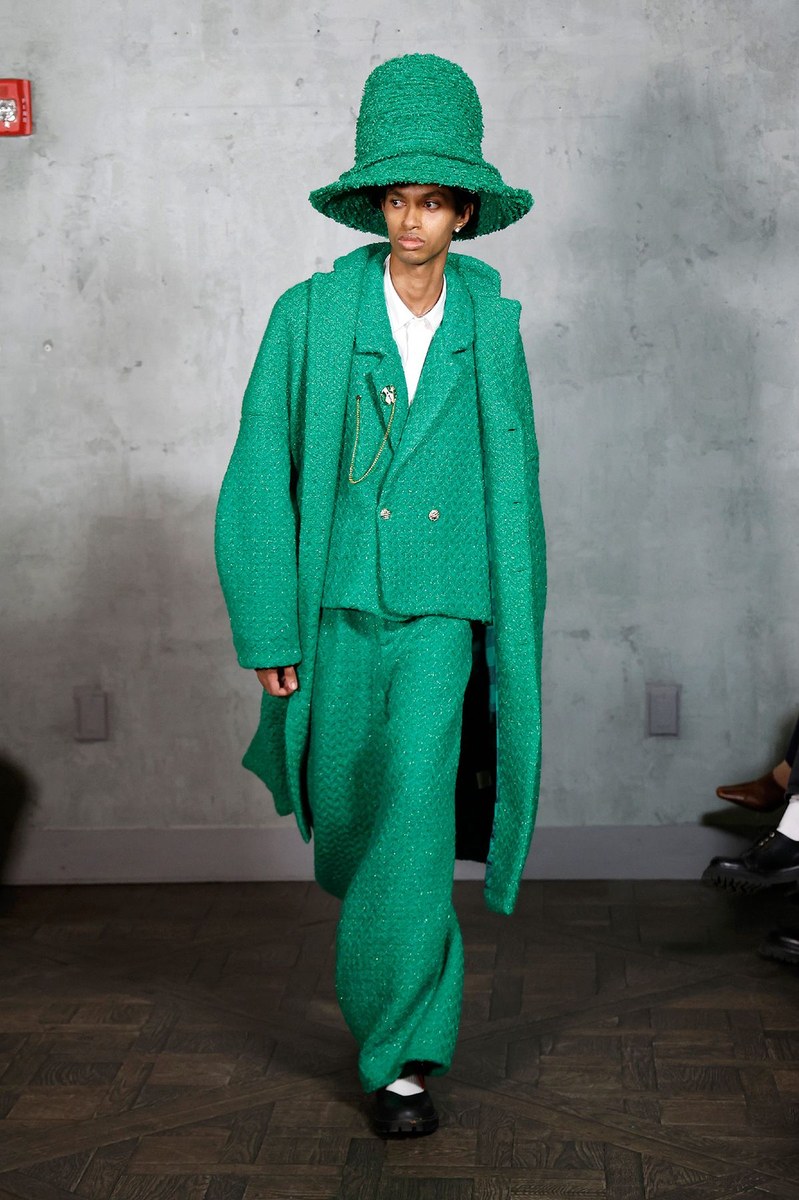 Look 7