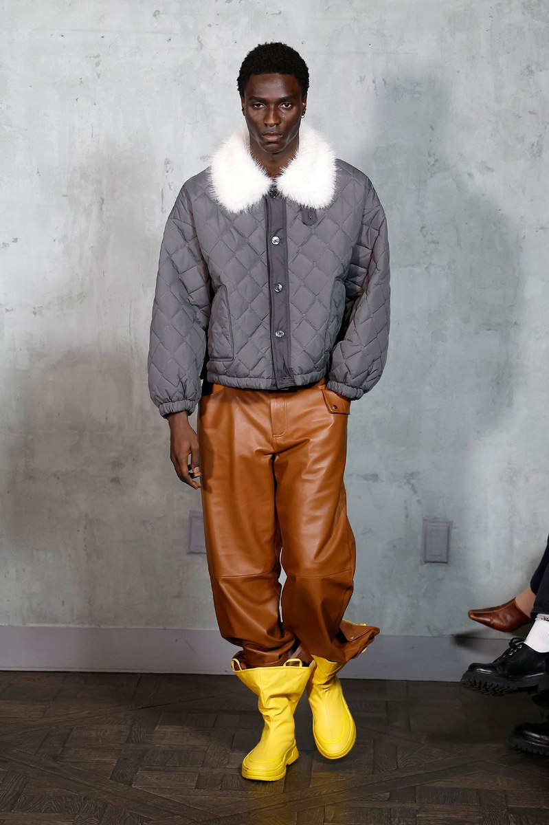 Look 17