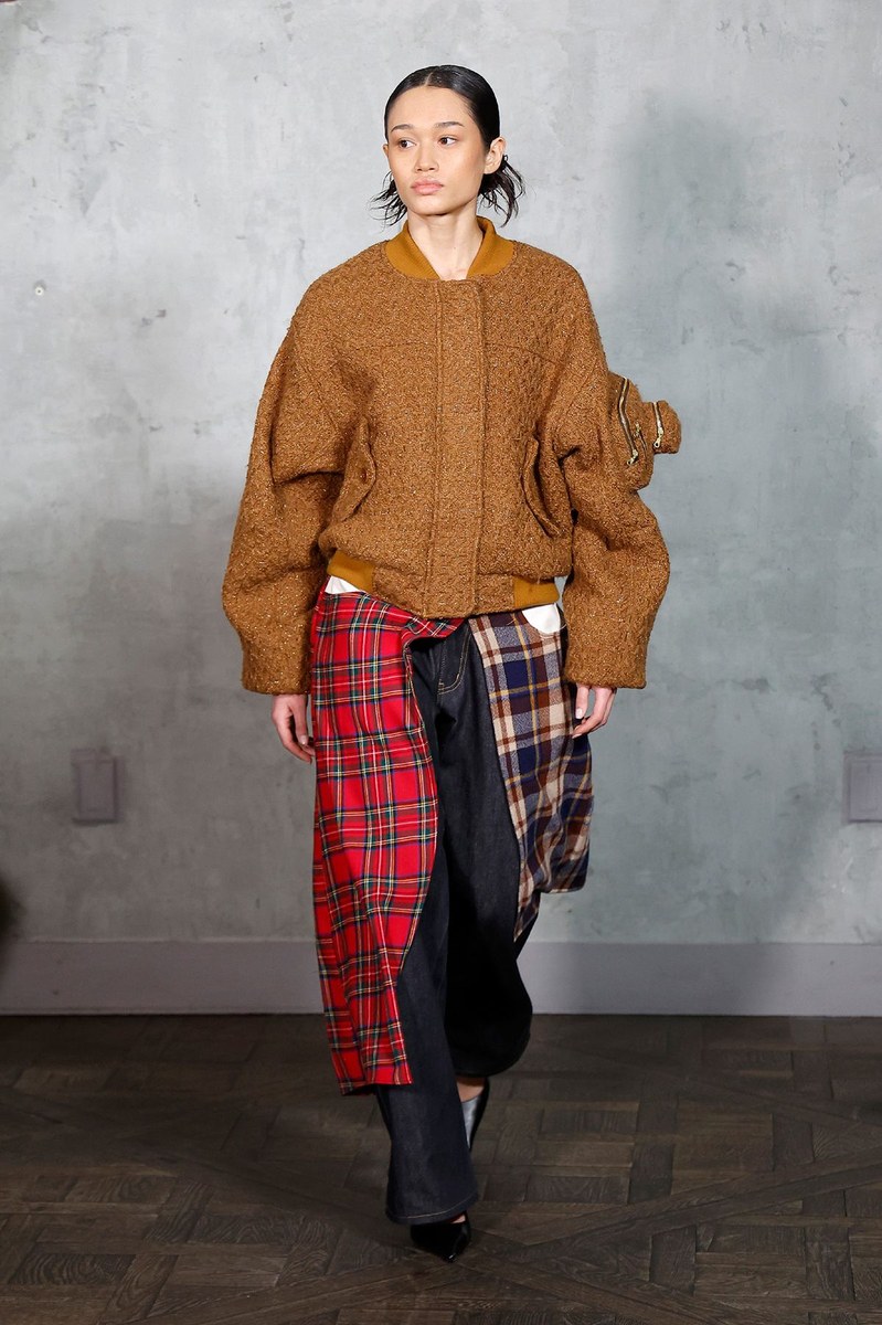 Look 18