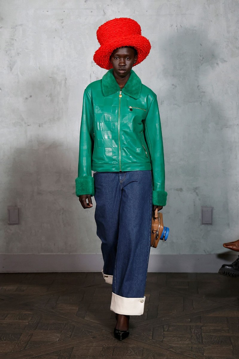 Look 24