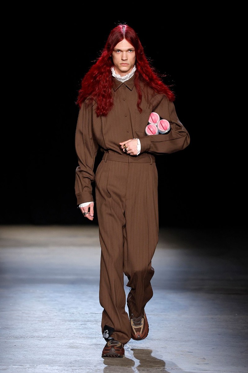 Look 13