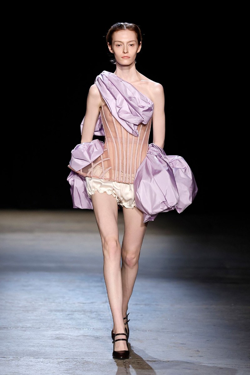 Look 35