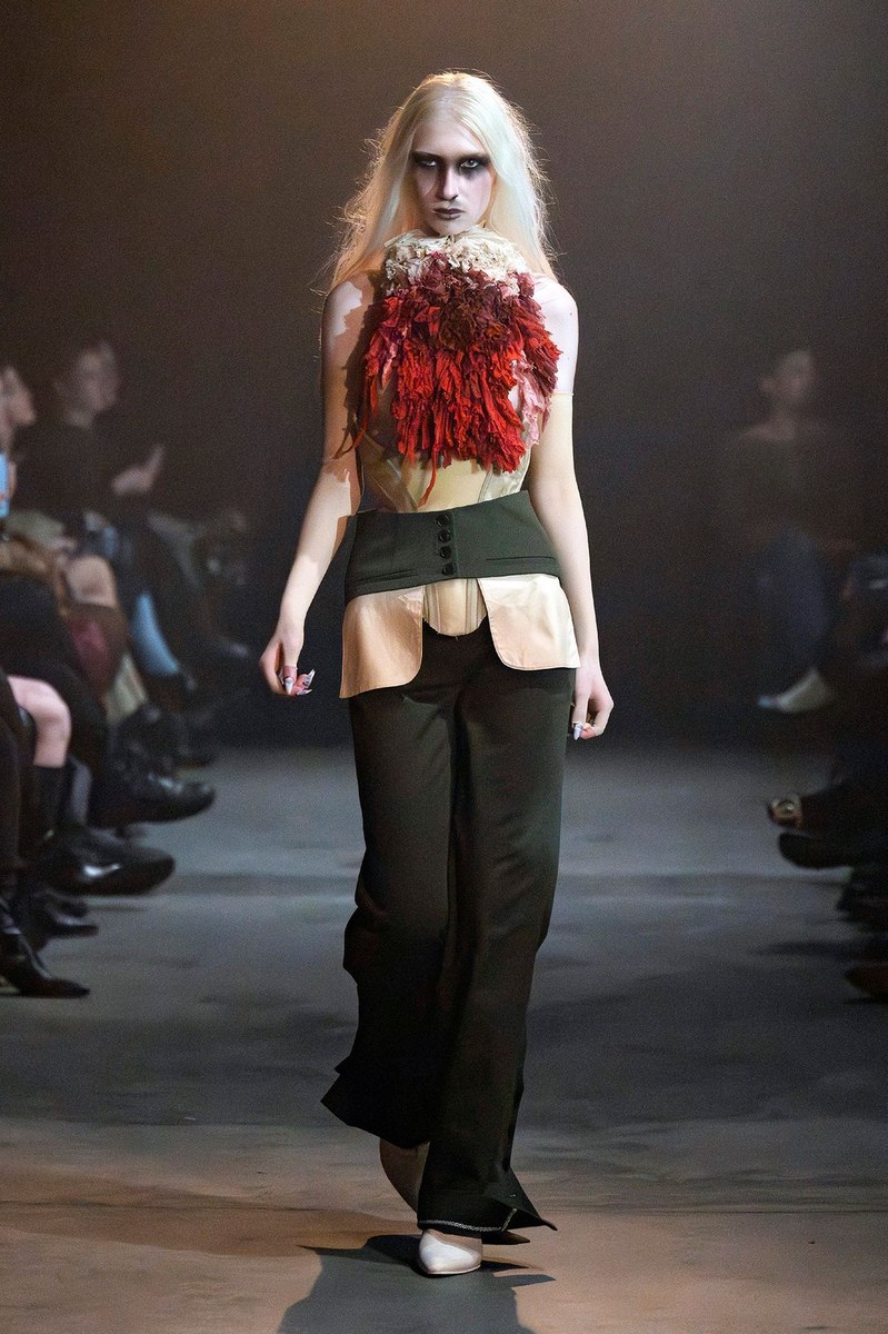 Look 8