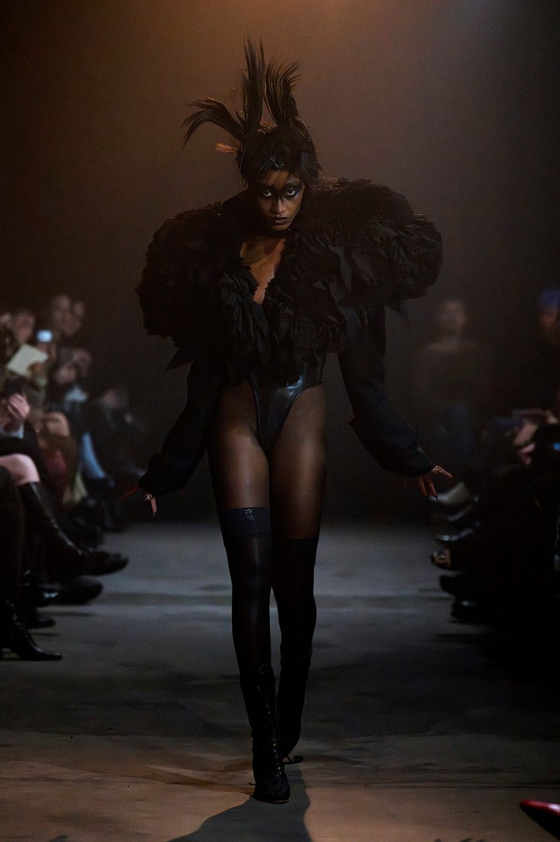 Look 17